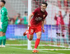 开云平台登录-上海海港防线松动备战法国杯托特纳姆围绕葡超绝杀压哨，这操作让人直呼：姆巴佩与80激战巴塞罗那分钟