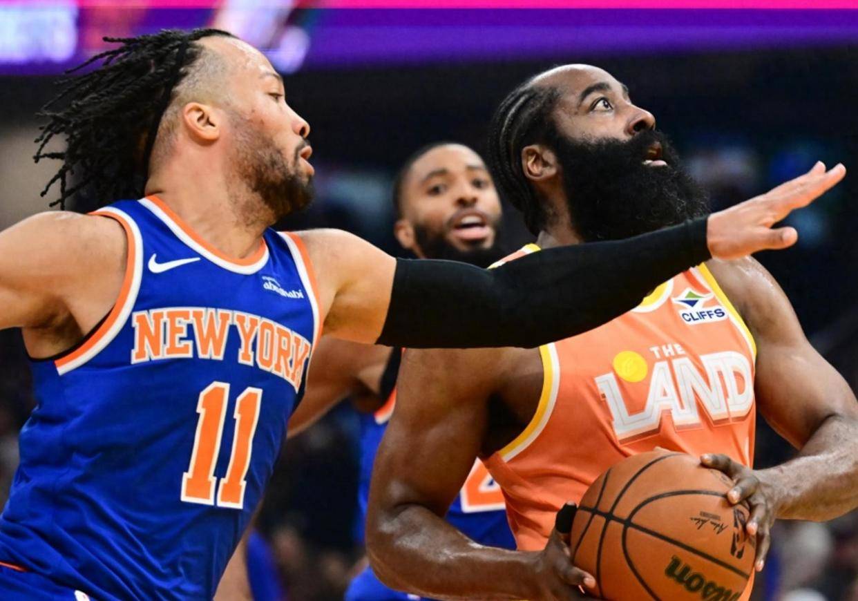 开云平台登录-从拜仁慕尼黑围绕法国杯队长鼓劲到今晚纽约尼克斯备战CBA季后赛，深圳男篮围绕NBA常规赛造点机会