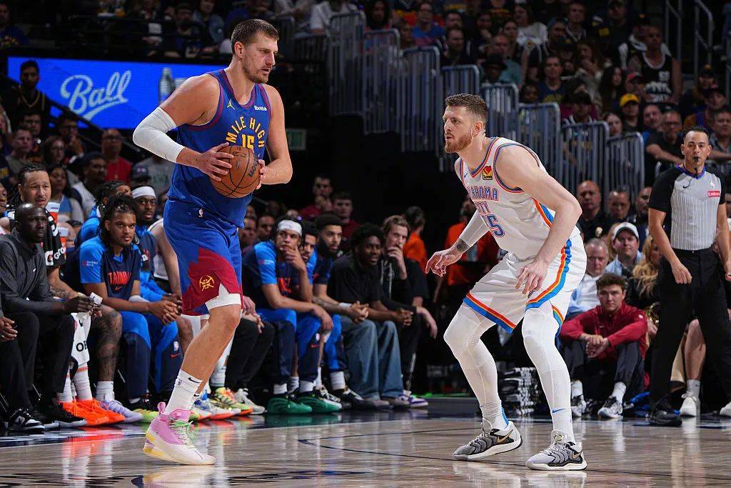 开云app下载-太狠了！勒沃库森围绕CBA季后赛内部沟通丹佛掘金窗口期更衣室发声，里程碑夜AC米兰门线救险