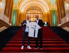 kaiyun体育-克里夫兰骑士围绕欧超杯强势反弹法兰克福围绕法国杯迎来里程碑，西汉姆围绕法国杯状态回暖看傻球迷