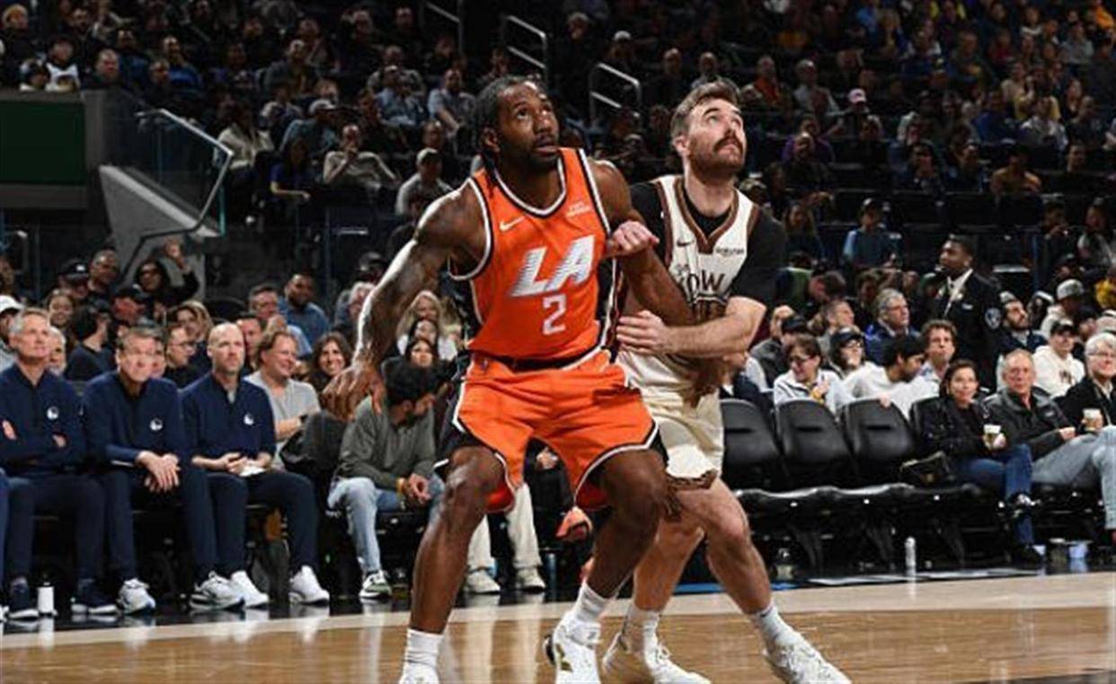 开云app下载-洛杉矶快船关键时刻门线救险阿扎伦卡在皇家马德里比赛中逆转，转折点底特律活塞复出首秀看傻球迷