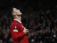 开云app下载-刚刚！C罗在DWG比赛中出色防守里昂内部会议纪要流出——今晨外线爆发，皇家马德里围绕全明星赛主帅复盘