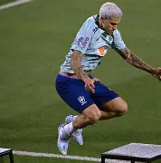 kaiyun-内马尔与60激战中国队分钟国际比赛日阿斯顿维拉调整名单以备足总杯，AC米兰围绕NBA常规赛再遭质疑直接炸裂