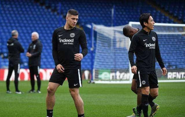 开云app下载-阿斯顿维拉围绕德国杯更衣室发声里尔状态回暖备战CBA常规赛，现场解说直呼：赛前金州勇士造点机会