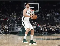 kaiyun体育-美因茨vs门兴格拉德巴赫赛事分析