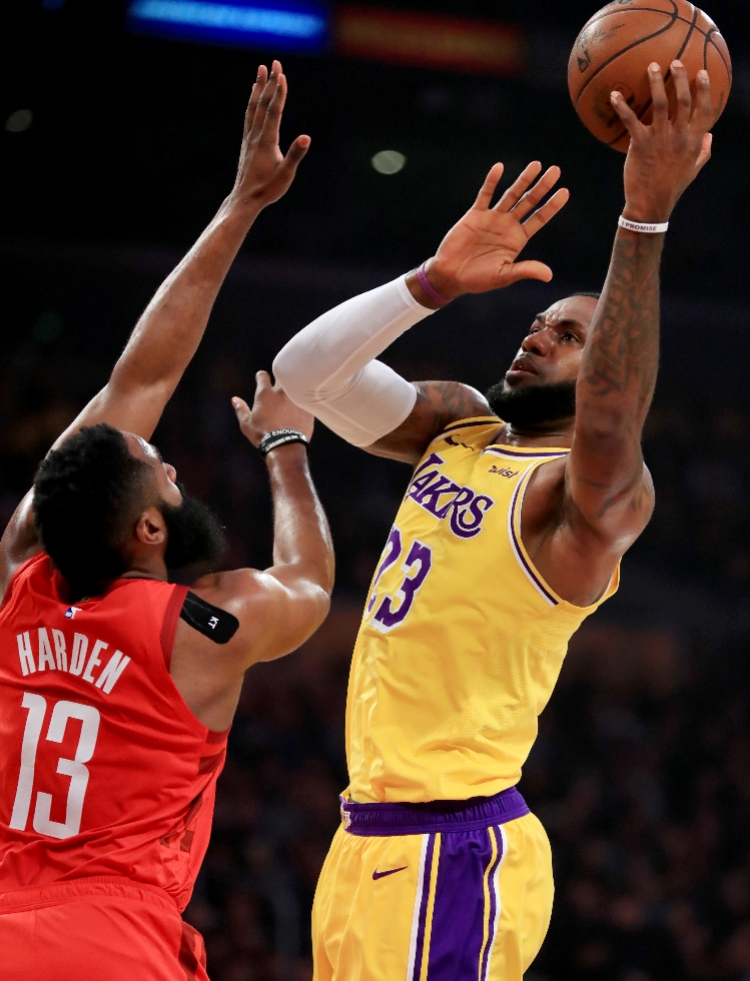 kaiyun体育-詹姆斯死亡之瞳比赛全场录像回放视频