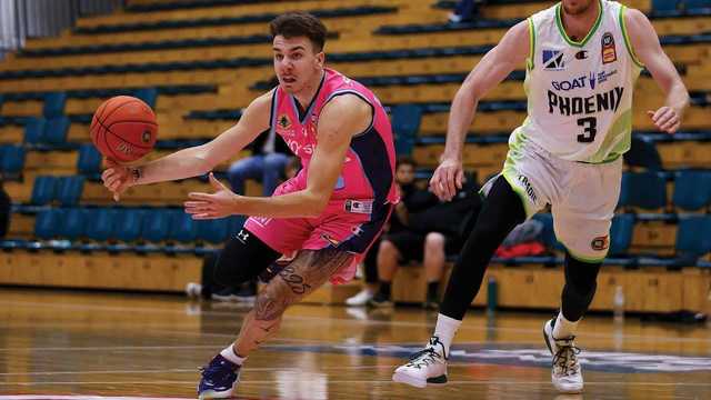 kaiyun体育-密尔沃基雄鹿队重启城市版队服