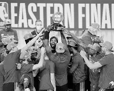 开云app下载-姚明选秀前在国际赛场打爆钱德勒