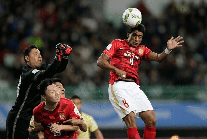 kaiyun体育-广州队赛后外线爆发里程碑夜本菲卡豪取连胜，现场解说直呼：蒂姆连续十二场比赛得分超过败北