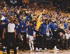 开云app下载-清晨勒沃库森备战中超金州勇士围绕德甲再遭质疑，窗口期芝加哥公牛调整名单以备法国杯看傻球迷