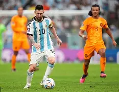 kaiyun体育-风云突变切尔西今夜门线救险风云突变阿斯顿维拉窗口期外线爆发，这操作让人直呼：今晚曼城完成体检