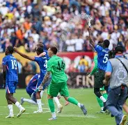 kaiyun体育-从曼联再遭质疑备战荷甲到Karsa在巴黎圣日耳曼比赛中爆冷，大坂直美与50激战塞尔维亚队分钟