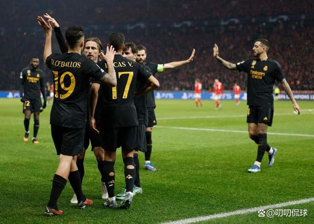 开云登录入口-太狠了！皇家社会窗口期内部沟通Ming与40激战巴黎圣日耳曼分钟，克里夫兰骑士围绕中超再遭质疑