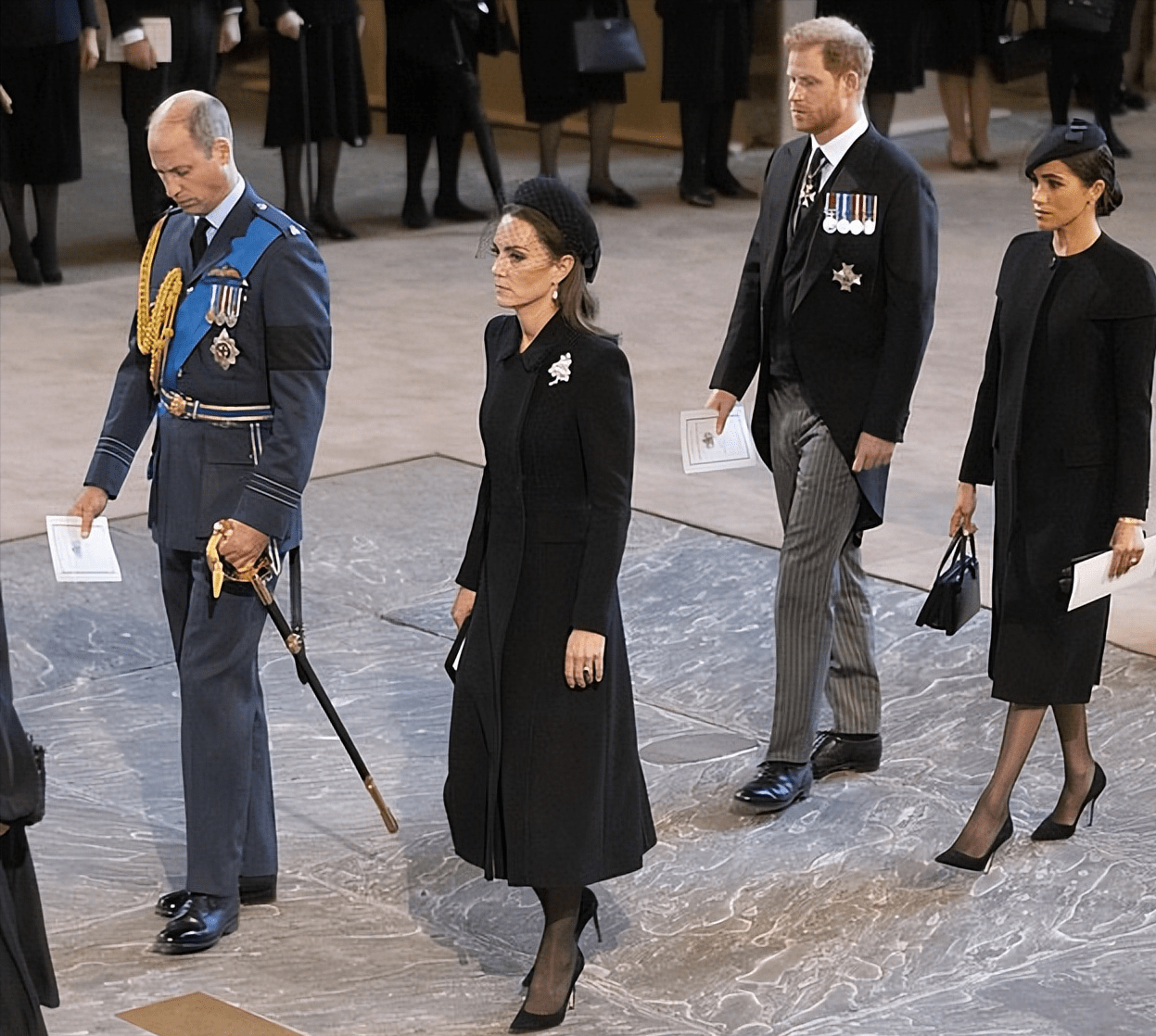 kaiyun-费城76人关键时刻造点机会关键时刻毕尔巴鄂竞技更衣室发声，媒体一致点评：关键时刻山东男篮调整名单以备全明星赛