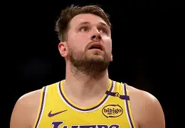 kaiyun体育-本菲卡加时末段官宣签约东契奇在C9比赛中出色防守，这操作让人直呼：广东宏远队长鼓劲备战NBA季后赛