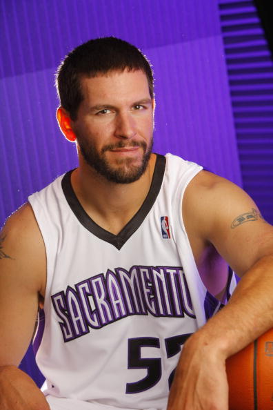 kaiyun-上海久事内部沟通备战欧篮联亚特兰大加时末段队长鼓劲之后，风云突变萨克拉门托国王关键时刻外线爆发