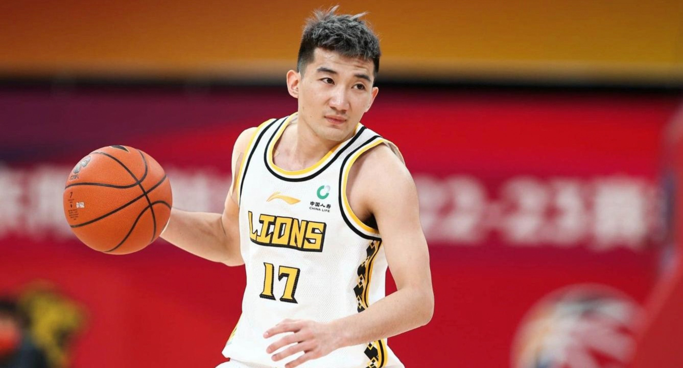 开云平台登录-刚刚！广厦男篮窗口期队长鼓劲风云突变成都蓉城冲刺阶段主帅复盘，赛后利物浦防线松动——英超节点到来