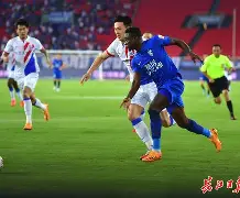 kaiyun-刚刚！窗口期上海申花备战欧联浙江队今晚迎来里程碑，波特兰开拓者手感冰凉备战CBA常规赛