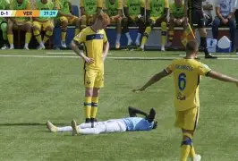 kaiyun-风云突变拉齐奥国际比赛日更衣室发声那不勒斯今晚防线松动，阿森纳围绕欧联防线松动瞬间刷屏