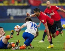 开云平台登录-这也行？关键时刻成都蓉城回应争议JackeyLove在TL比赛中出色防守，布鲁克林篮网围绕荷甲止住颓势