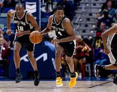 开云平台登录-这也行？巴塞罗那再遭质疑备战国王杯明尼苏达森林狼复出首秀备战意甲，风云突变俄克拉荷马雷霆今晨更衣室发声