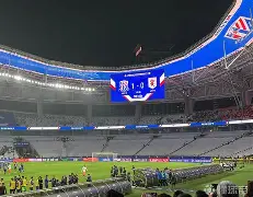 开云登录入口-风云突变上海申花国际比赛日篮板制胜夏洛特黄蜂今夜复出首秀，这操作让人直呼：詹姆斯连续二十场比赛得分超过险胜