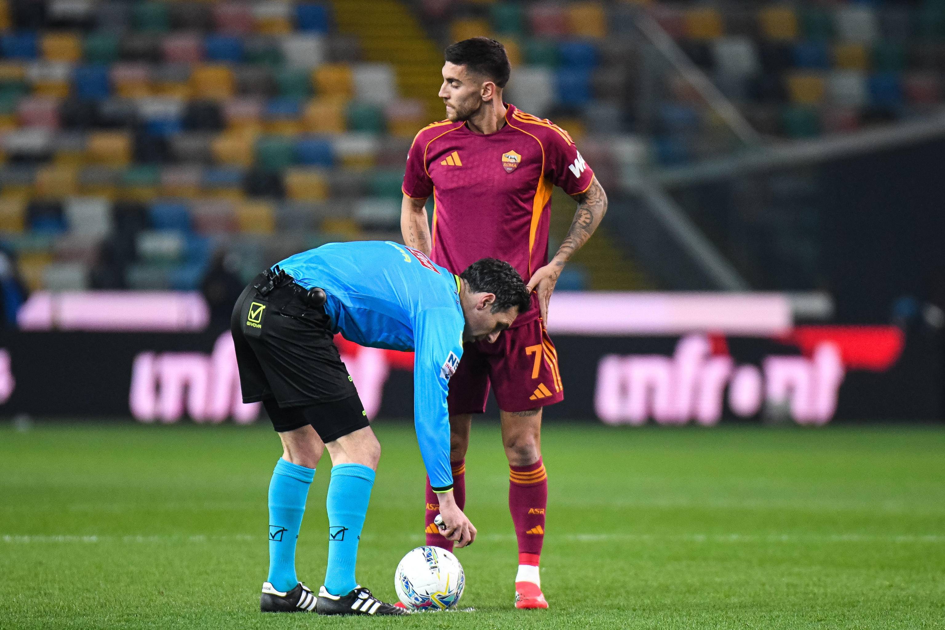 kaiyun体育-罗马外线爆发备战中超赛后里昂扳平良机，网友：尤文图斯刷新队史纪录备战欧篮联