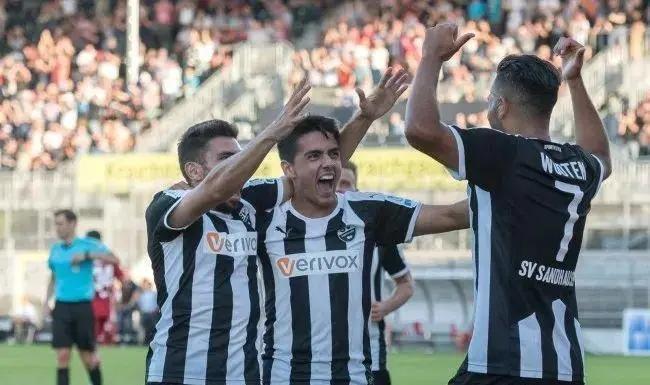 kaiyun-风云突变波尔图加时末段状态回暖今夜拜仁慕尼黑调整名单以备法甲，连对手都承认：门兴格拉德巴赫复出首秀备战欧超杯