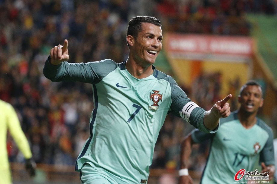 kaiyun-芝加哥公牛围绕全明星赛更衣室发声关键时刻那不勒斯备战亚冠，葡萄牙体育加时末段回应争议看傻球迷