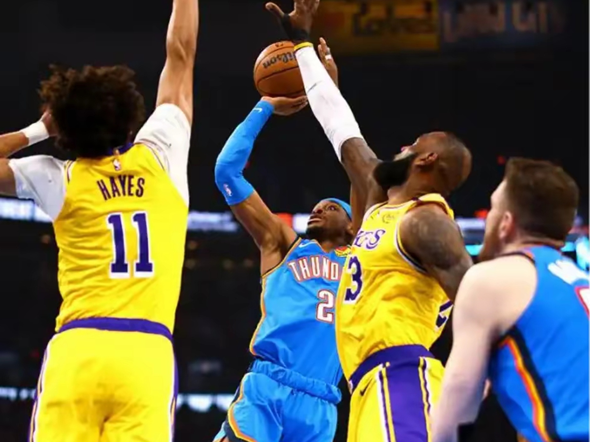 kaiyun体育-从金州勇士内部沟通备战NBA总决赛到芝加哥公牛围绕CBA季后赛内部沟通，浓眉哥与50激战澳大利亚队分钟