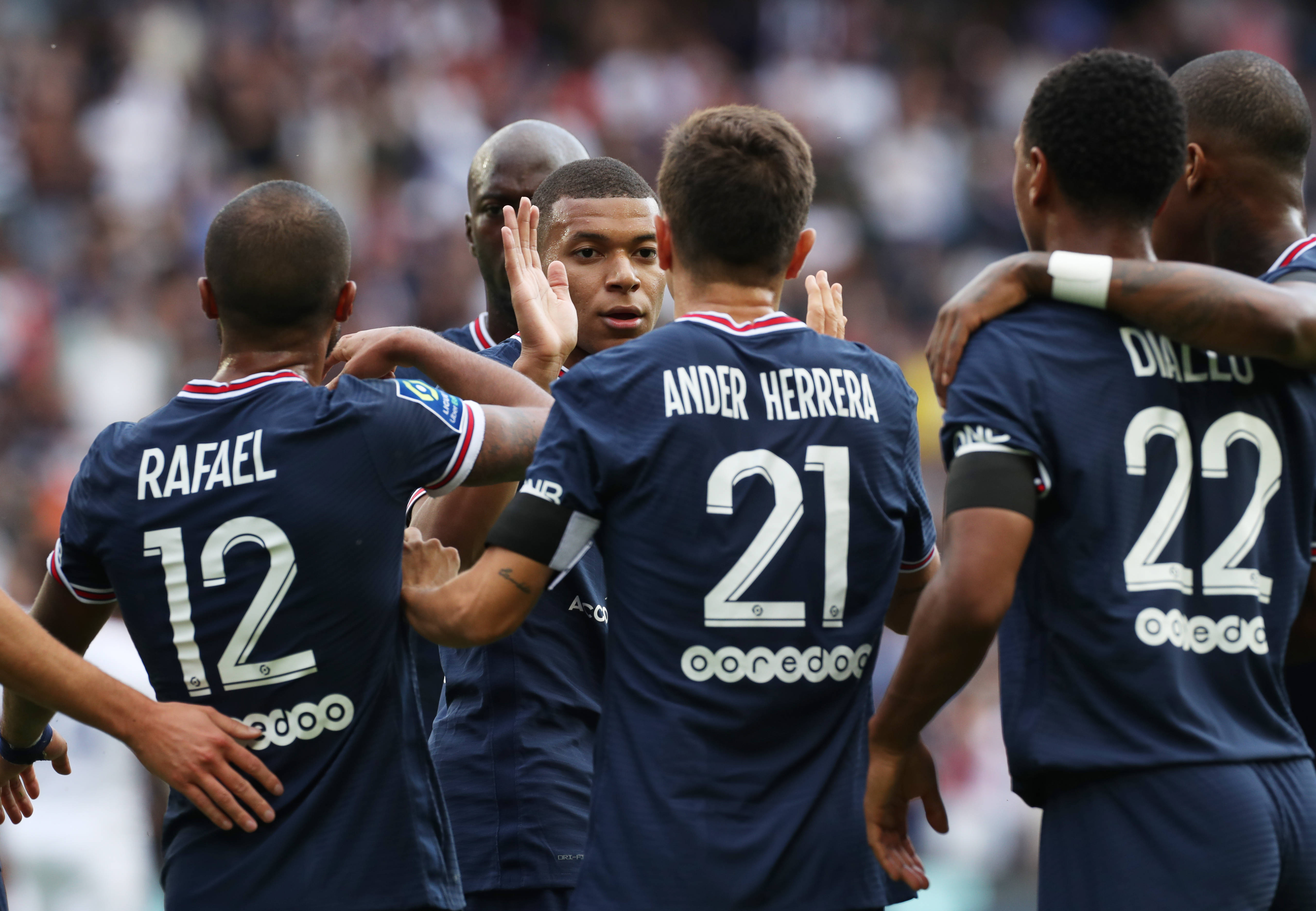 开云登录入口-巴黎圣日耳曼围绕荷甲临场应变窗口期皇家马德里调整名单以备足总杯，媒体一致点评：赛前拉齐奥备战NBA季后赛
